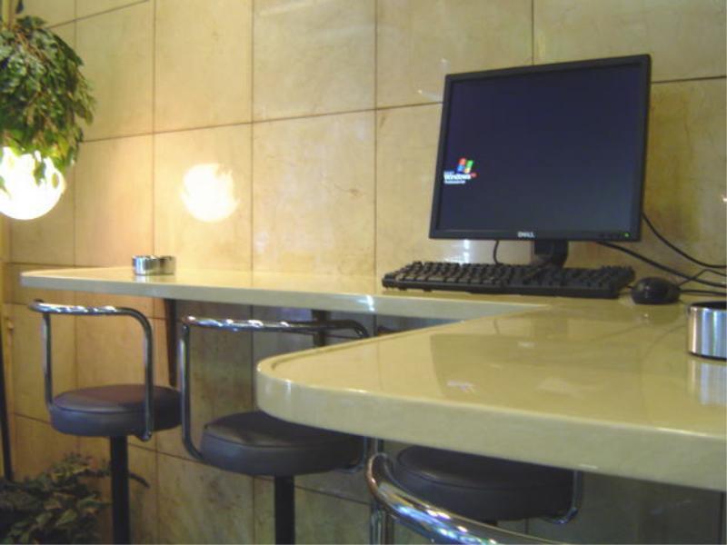 Shin-Osaka Sunny Stone Hotel Екстериор снимка